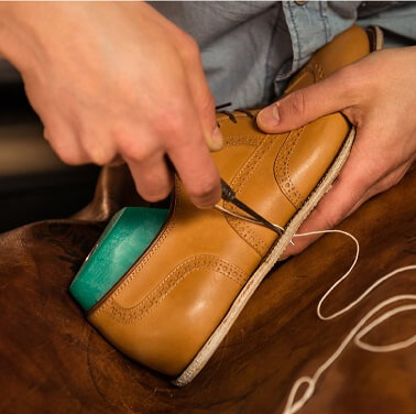 Reparasi Sepatu kulit
